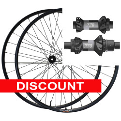 used Pair of handmade mountain bike wheels on Jpracingbike1